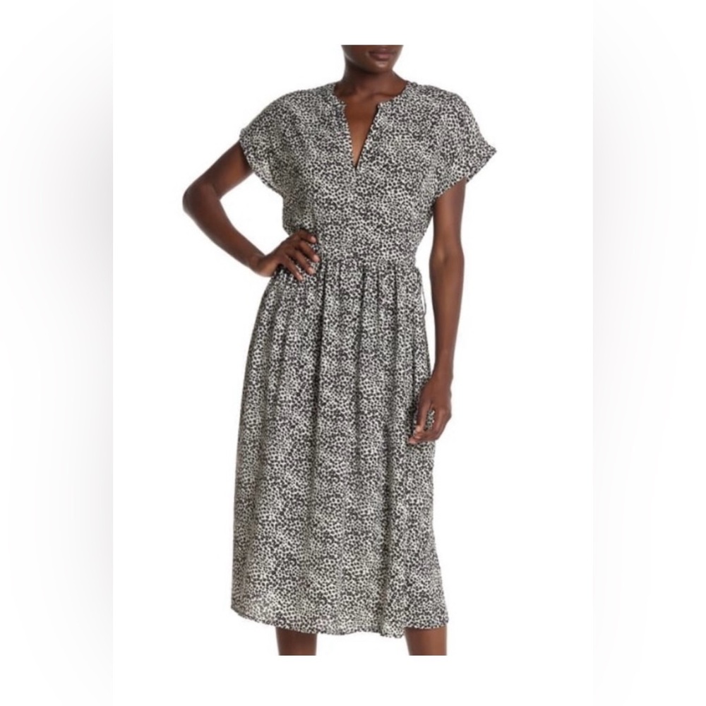 MELLODAY Black and White Smocked Maxi Dress